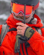 Load image into Gallery viewer, Deathgrip Werewolf Glove Baldface 2026