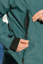 Load image into Gallery viewer, 686 Women's Whisper Insulated Jacket 2026