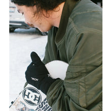 Load image into Gallery viewer, Howl Tech Glove 2026
