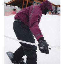 Load image into Gallery viewer, Howl Highland Glove 2026