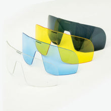 Load image into Gallery viewer, Manis Tokul Sunglasses Black/Blue