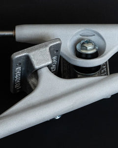 Independent Stage 11 Industrial IKP Raw Trucks