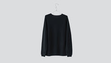 Load image into Gallery viewer, Skyline Merino Wool Base Layer Crew Top
