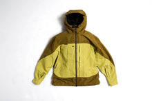 Load image into Gallery viewer, Autumn Channel Jacket 2027

