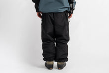 Load image into Gallery viewer, Autumn Storage Pant 2027
