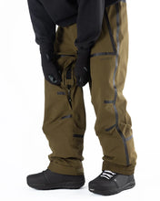 Load image into Gallery viewer, Howl Taped Snowboard Pants 2027
