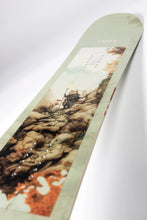 Load image into Gallery viewer, Capita Paradise Snowboard 2027
