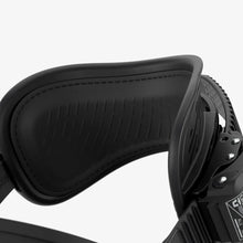 Load image into Gallery viewer, Union Strata Snowboard Binding 2026
