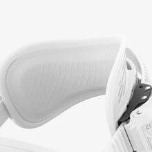 Load image into Gallery viewer, Union Strata Snowboard Binding 2027
