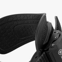Load image into Gallery viewer, Union Trilogy Snowboard Binding 2027
