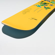 Load image into Gallery viewer, Gnu Gloss Snowboard 2026
