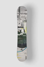 Load and play video in Gallery viewer, Capita Outerspace Living Snowboard 2027

