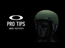 Load and play video in Gallery viewer, Oakley Mod 1 Youth Helmet 2026
