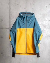 Load image into Gallery viewer, Skyline Fuse 3L Guide Jacket 2027
