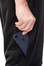 Load image into Gallery viewer, 686 Men&#39;s Standard Pant Black Small 2022
