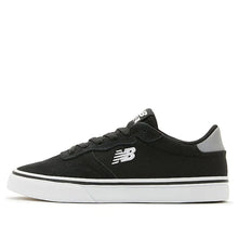 Load image into Gallery viewer, New Balance AM232BHW - Black
