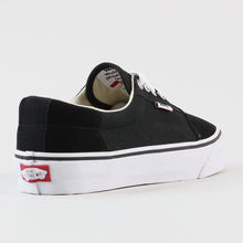 Load image into Gallery viewer, Vans Rowley Solos
